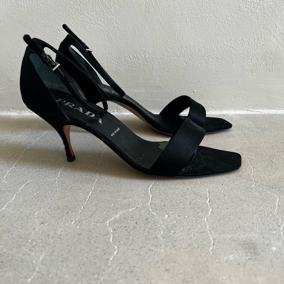PRADA pump black size 9.5 kitten heel - Picture 5 of 6